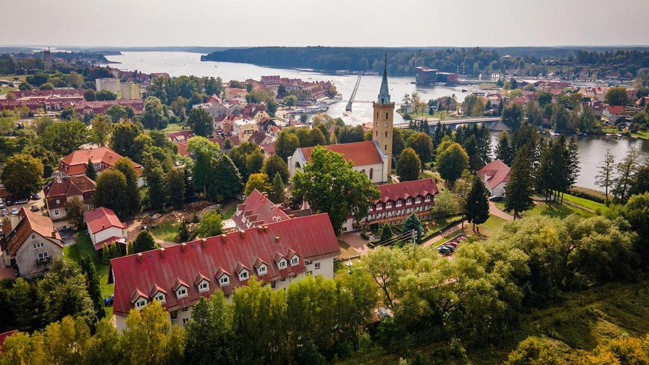 Dom Goscinny Mikołajki Exteriör bild