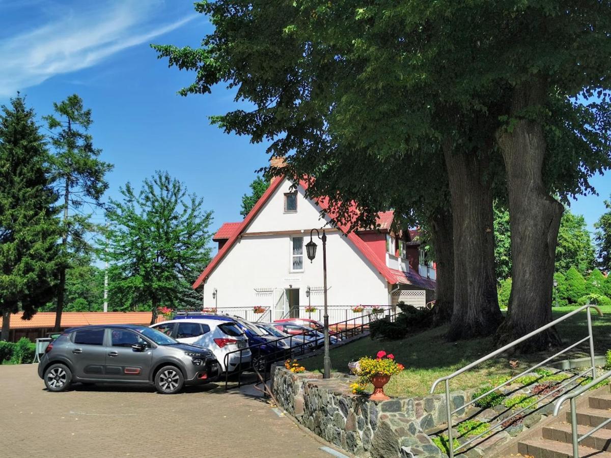 Dom Goscinny Mikołajki Exteriör bild